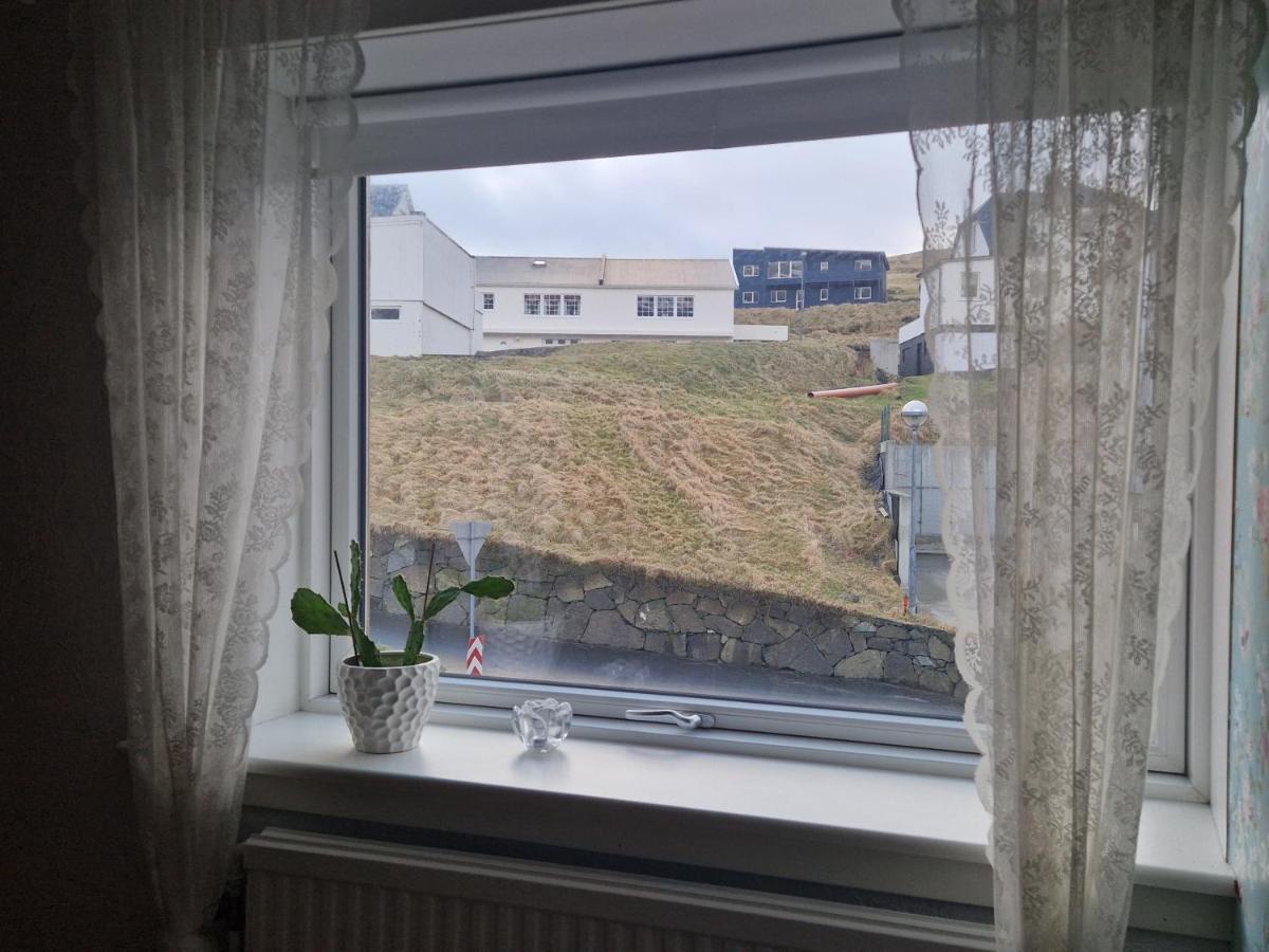 Guesthouse Hugo Sørvágur Exteriér fotografie