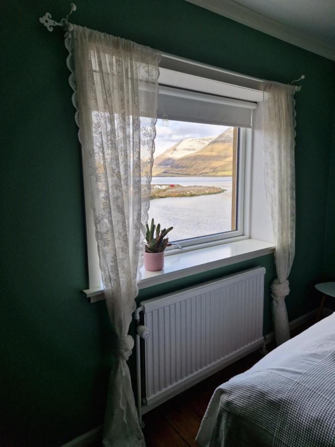 Guesthouse Hugo Sørvágur Exteriér fotografie